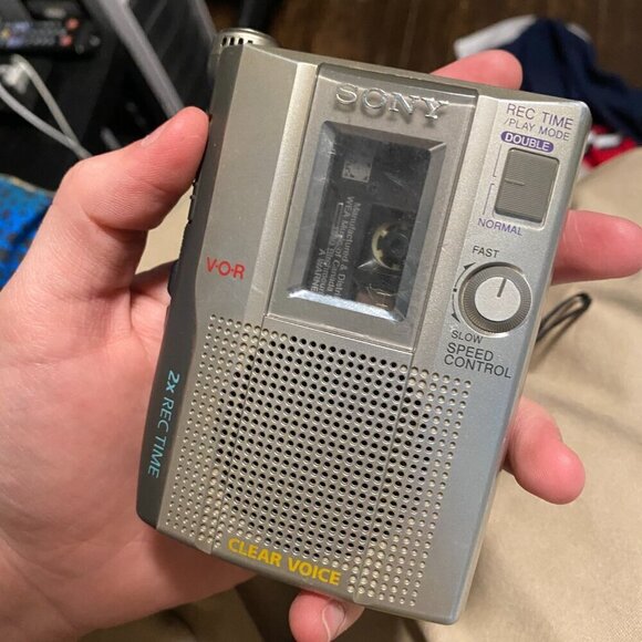 Vintage Sony TCM-200DV Handheld Cassette Clear Voice Recorder/Player VOR - Picture 5 of 10